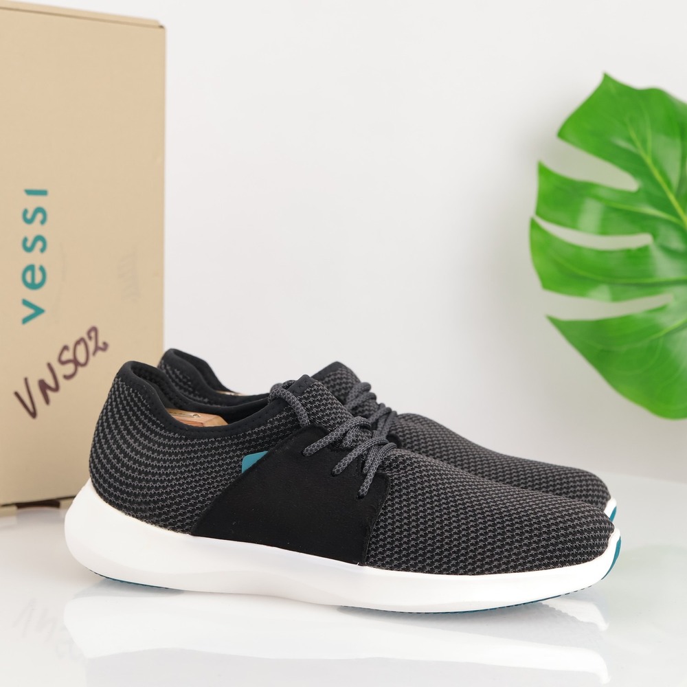 Vessi Men Everyday Classic Sneaker Shoe Size 10 Black Lace Up Waterproof Comfort
